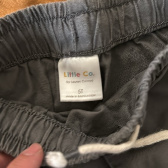 Little Co. by Lauren Conrad pull on toddler shorts girls size 5T - Picture 2 of 4